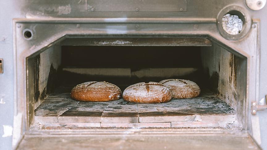 © Foto: Simeon Baker Der Wochenmarkt in St. Johann.