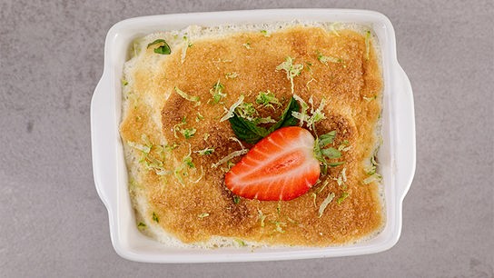 Überbackene Erdbeeren mit Vanille und Mojito Minze