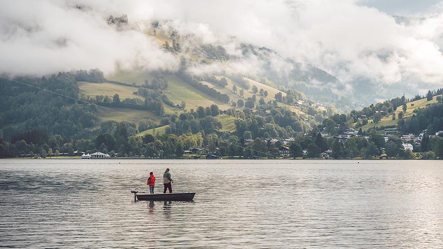 © Foto: Simeon Baker Silvia unterwegs in Zell am See.