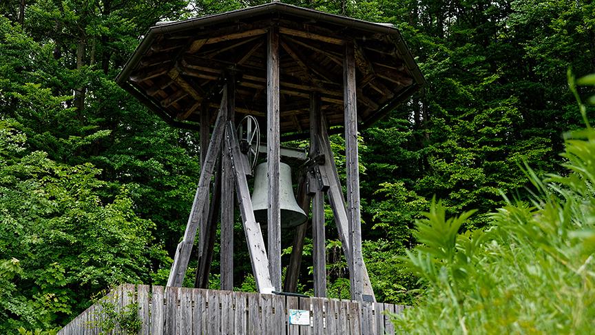 Silvia wandert mit Willibald Gruber zur Enzianhütte am Kieneck.
