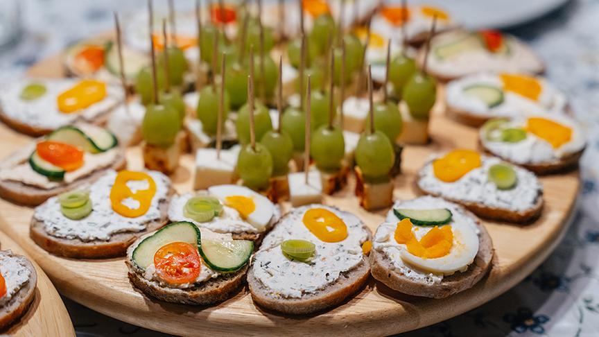 © Foto: Simeon Baker Zu Besuch bei Sarah und Markus Wimberger und ihren Schafen.