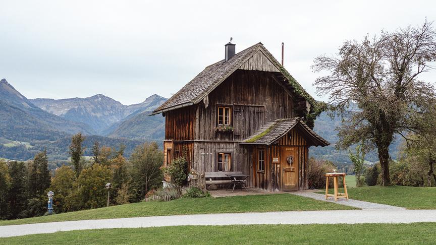 © ORF/ Silvia Schneider GmbH/ Simeon Baker Silvia zu Besuch am Hof von Familie Kogler