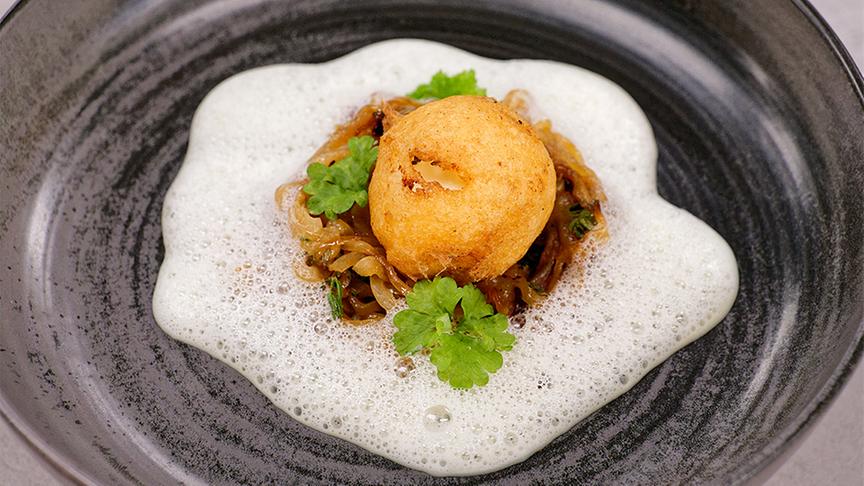 Ziegenkäsebällchen im Backteig