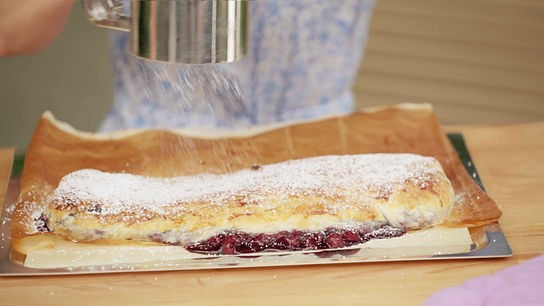 Kirschstrudel