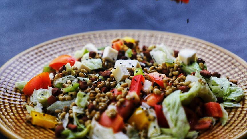 Belugalinsensalat