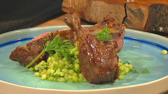 Lammkronen auf Bärlauch-Perlgraupen-Risotto