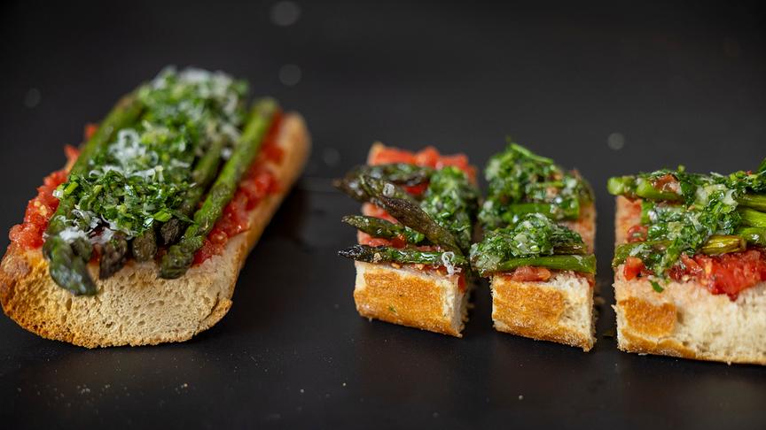 Spargel Bruschetta