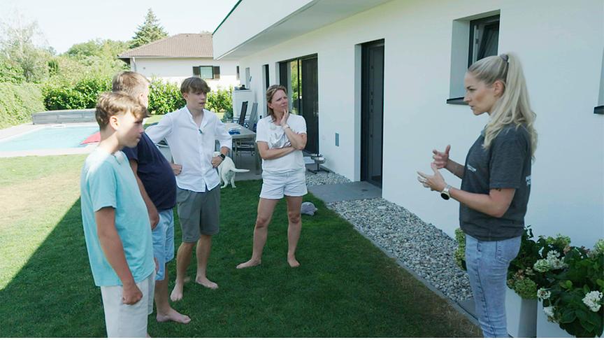 Welpe "Rudi" beim Welpentraining