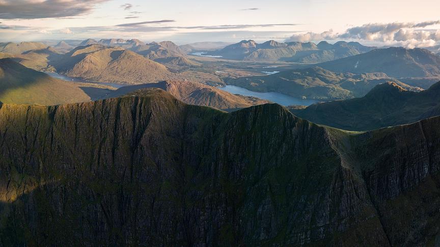 Im Bild: Connemara Mountains im Westen Irlands in der Grafschaft Galway.