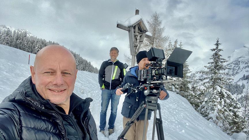 Im Bild: Regisseur Manfred Corrine, Marcus Knaus und Kameramann Martin Stoni.