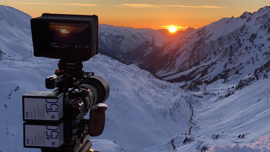 Im Bild: Sonnenaufgang – Zeitrafferaufnahme.