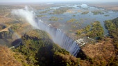 Im Bild: Victoriafälle, Wasserfall zwischen Simbabwe und Sambia.