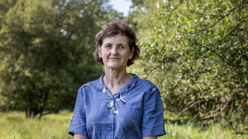 Im Bild: Isabella Tree, Autorin von „Wilding“ und Architektin hinter dem Wilding-Projekt auf ihrem Landgut Knepp in West Sussex, England.