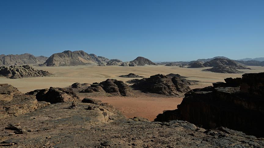 Im Bild: Jordanien, Wadi Rum - Wüste mit Felsformationen.
