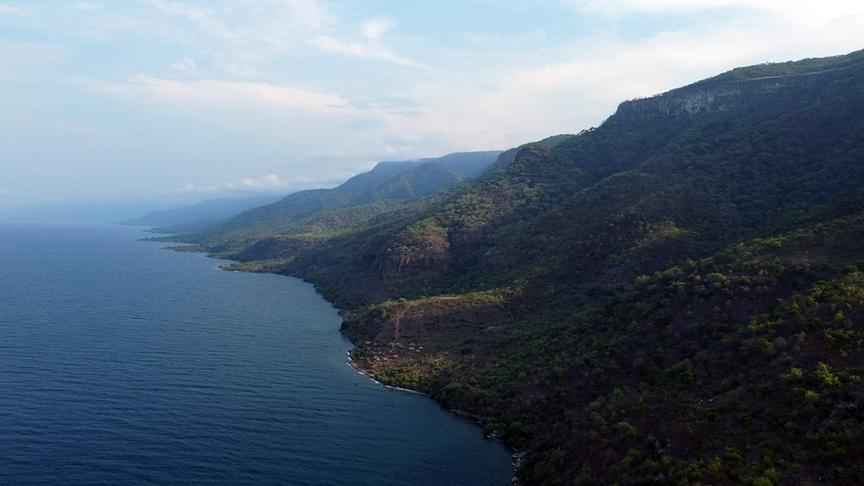 Im Bild: Tanganjikasee „Lake Tanganyika“.