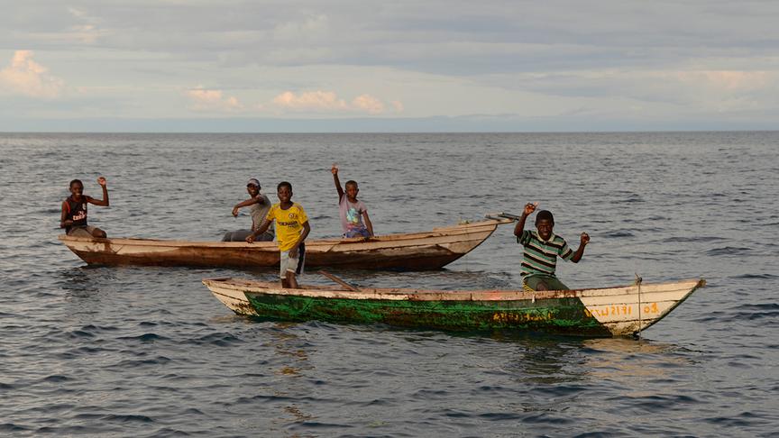 Im Bild: Fischerdorf im Nsumbu Nationalpark, Sambia.