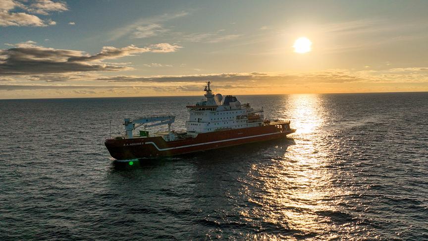 Im Bild: Korallen und Plankton im Indischen Ozean: Forschungsschiff Arghulas II.