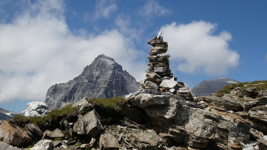 © Ferdinand Mader Mein Lieblingsberg - der Pflerscher Tribulaun 3097m. (Ferdinand Mader)