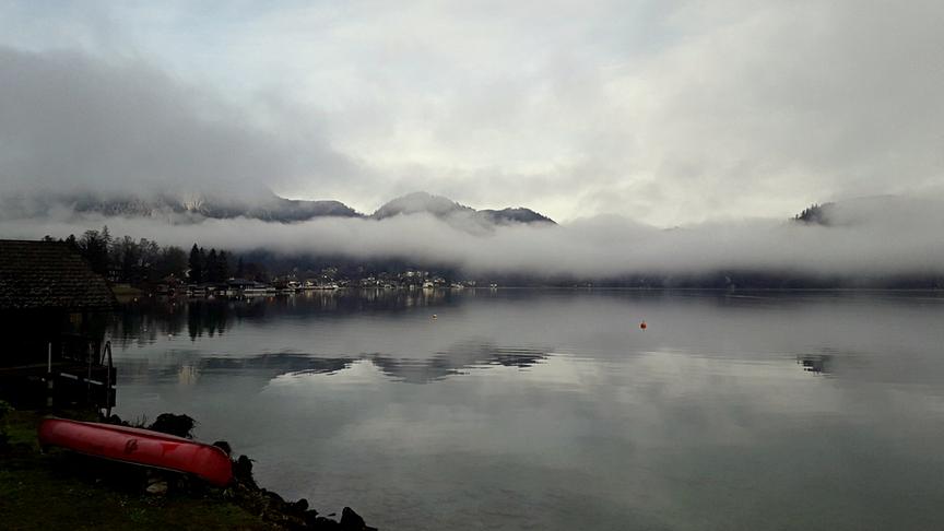 © Christa Katharina Dallinger St. Gilgen - Nebelspielereien am Wolfgangsee. (Christa Katharina Dallinger)