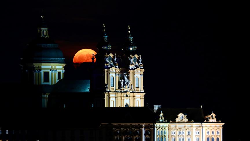 © Reinhard Fuchssteiner Stift Melk mit Erdbeermond (Reinhard Fuchssteiner)