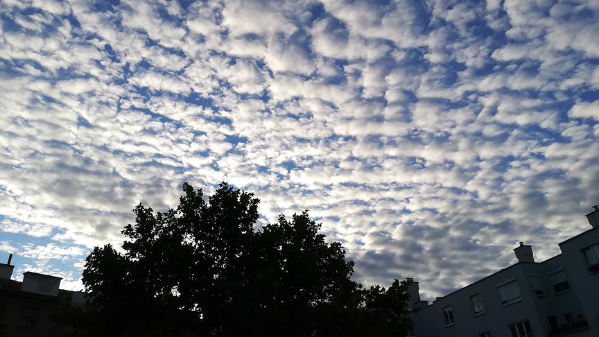 © Emmerich Resch Wolken über Brigittenau. (Emmerich Resch)