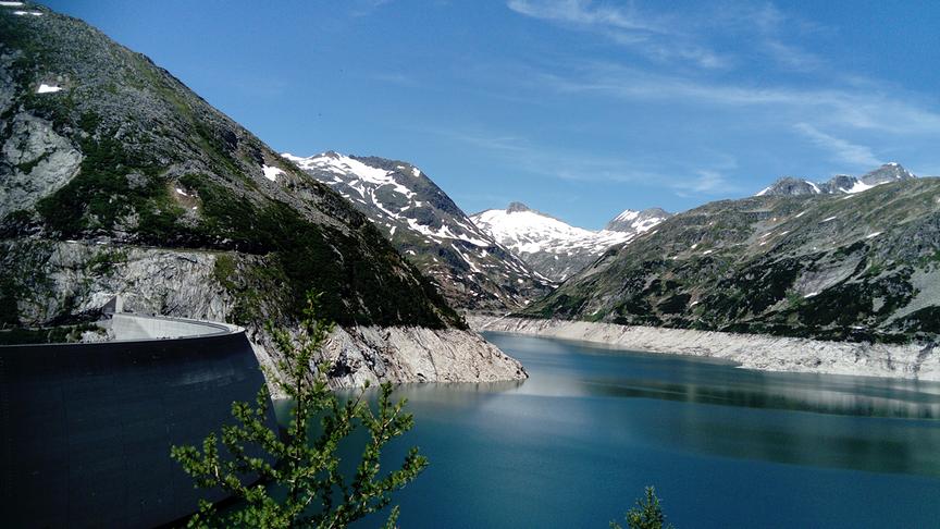 © Erika Uiberlacher Stausee mit Blick zur Ankogel Gruppe. (Erika Uiberlacher)