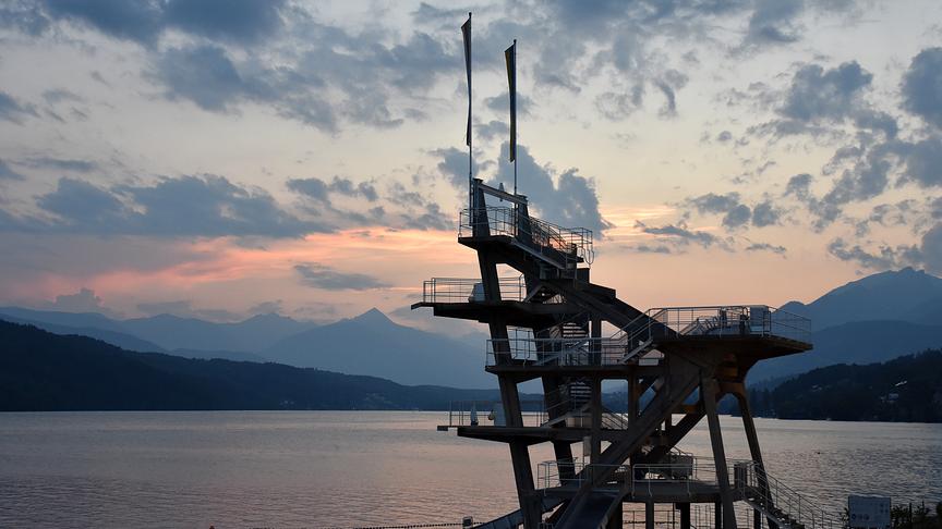 © Petra Steiner Sonnenuntergang beim Sprungturm in Millstatt (Petra Steiner)