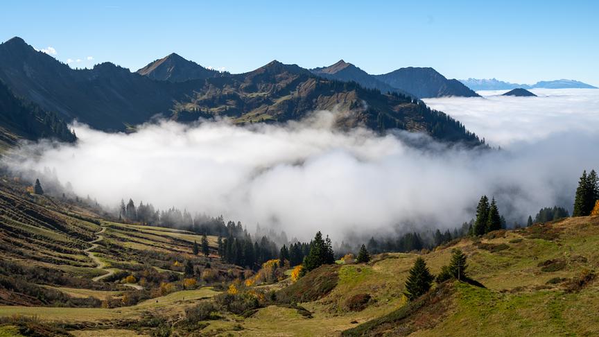 © Manfred Gasser Hochnebel am Furkajochpass/Damüls (Manfred Gasser)