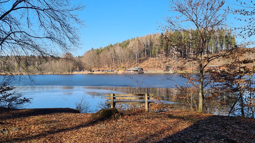 © Reinhard Konopa Der Holzöstersee. (Reinhard Konopa)
