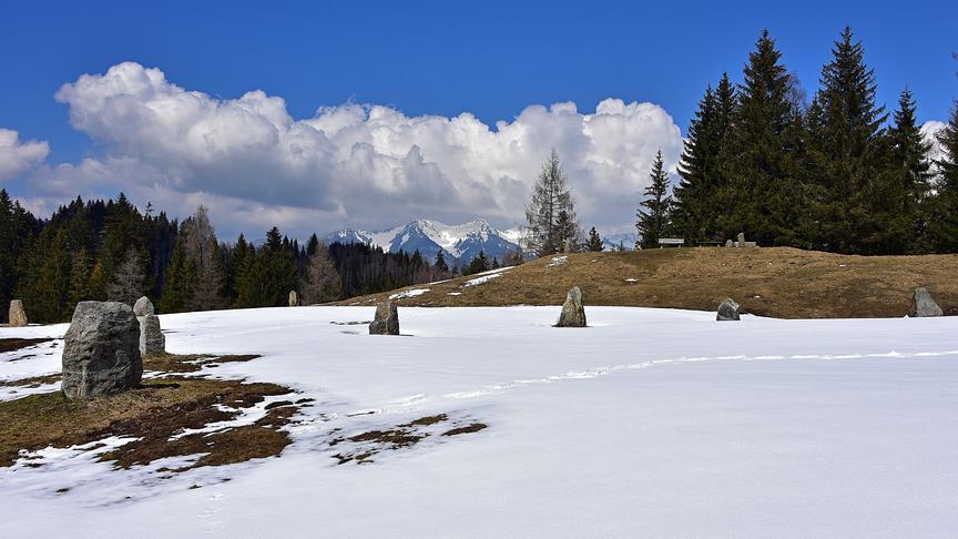 © Christine Nussbaumer Große Wolkenbänke im Walgau Richtung Arlberg (Christine Nussbaumer).