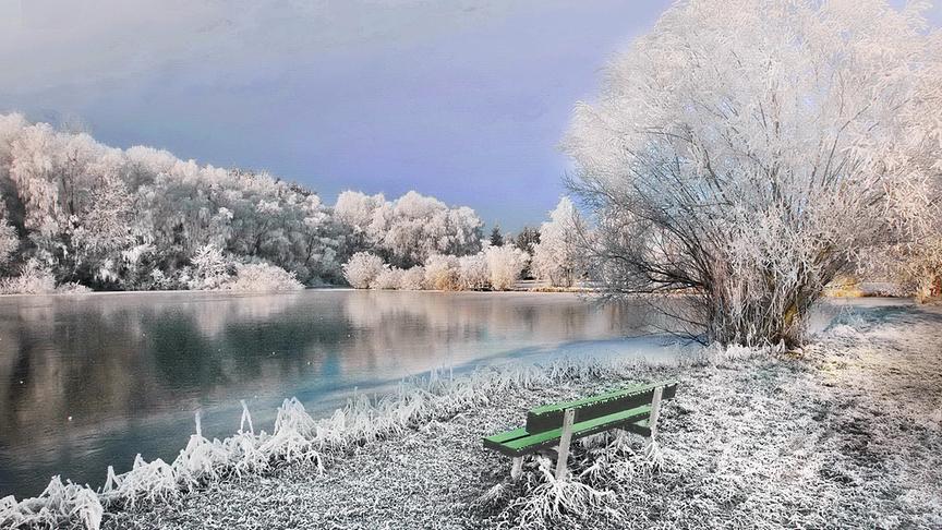 © Peter Grill Wir haben zwar keinen Schnee, dafür Raureif und -10 Grad in Schwanenstadt. (Peter Grill)