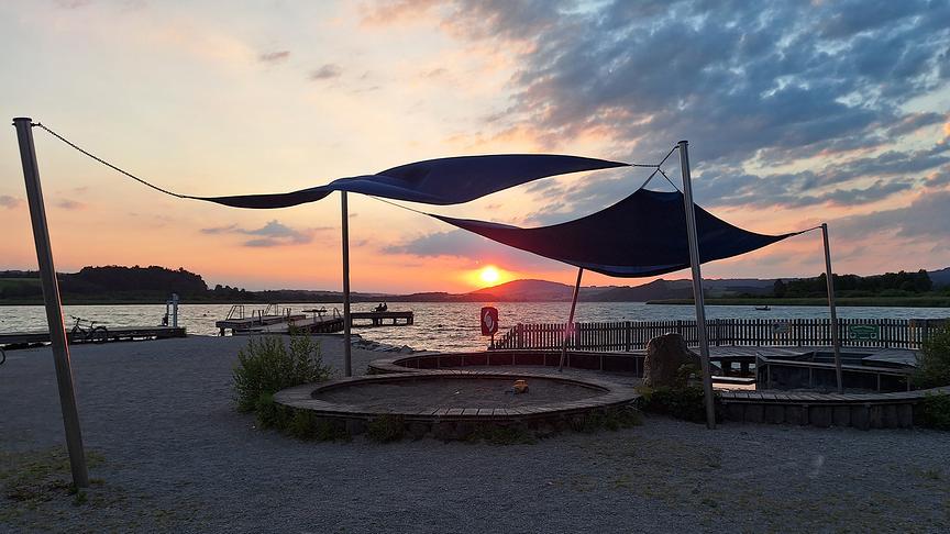 © Anton Wintersteller Windig von Nordost am Wallersee. (Anton Wintersteller)