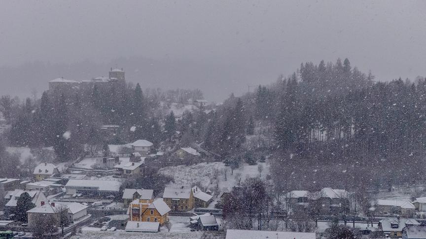 Der erste Schnee über Neumarkt in der Steiermark (Werner Lückl) 