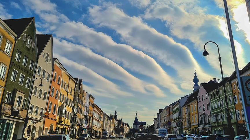 Diese seltene Wolkenstimmung wurde mit Handy aufgenommen (Dr. Hermann Bleier)