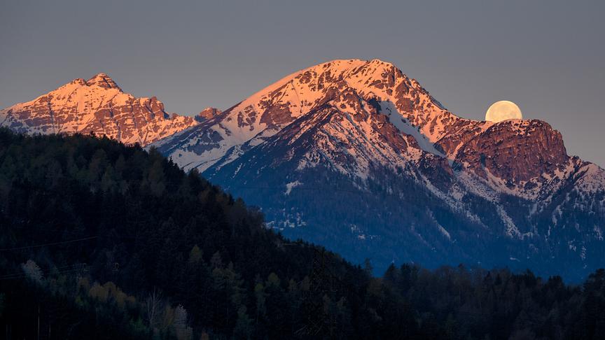 © Harald Zimmerbauer Sonnenuntergang am Stingelfelsen in Klaffer am Hochficht. (Harald Zimmerbauer)