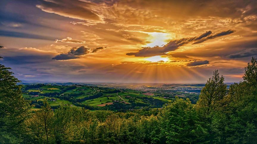 © Ralf Marschallinger Sonnenuntergang in Behamberg Niederösterreich. (Ralf Marschallinger)