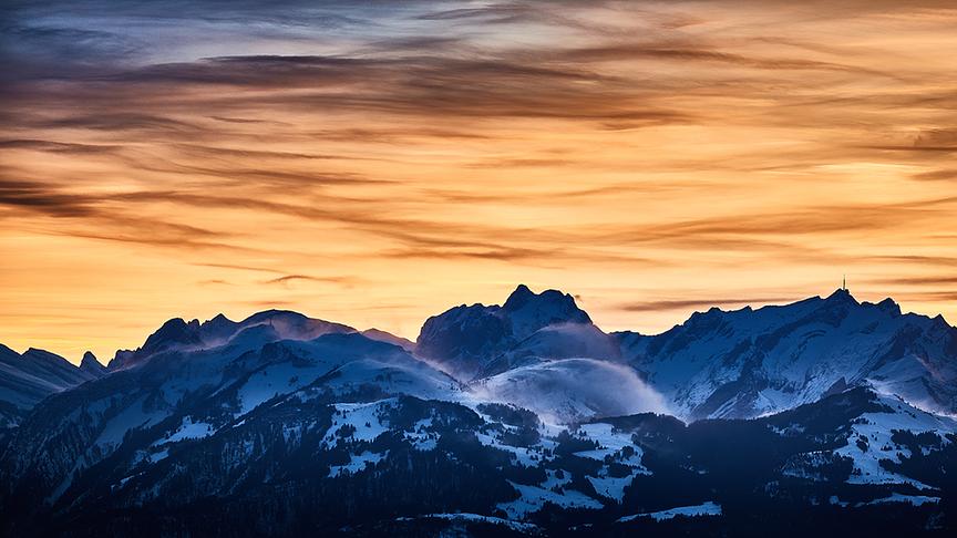 © Friedrich Böhringer Föhnstimmung im Alpsteingebirge, gesehen von Bildstein. (Friedrich Böhringer)