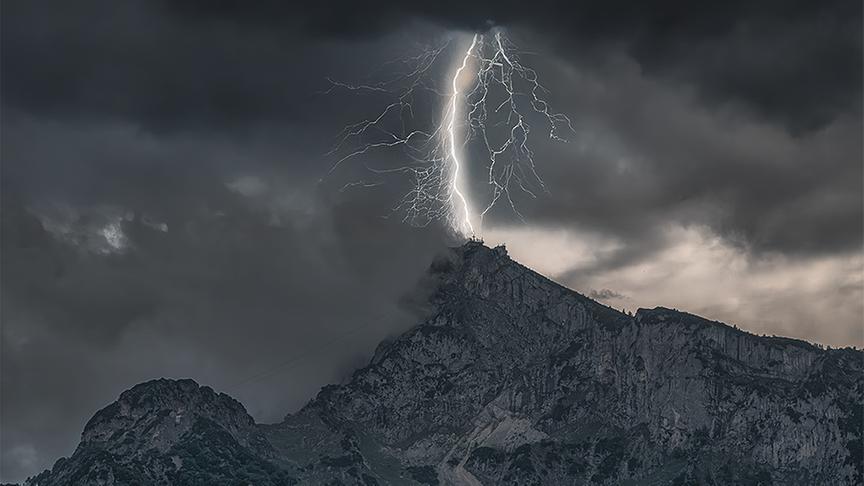 © Maria Luise Lehmann Nach der Hitze eine Gewitterfront in Salzburg und über unseren Untersberg (Maria Luise Lehmann)