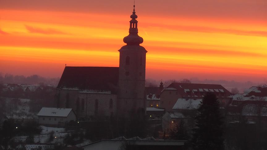 © Alois Schlattner Steinerkirchen an der Traun im Morgenrot. (Alois Schlattner)