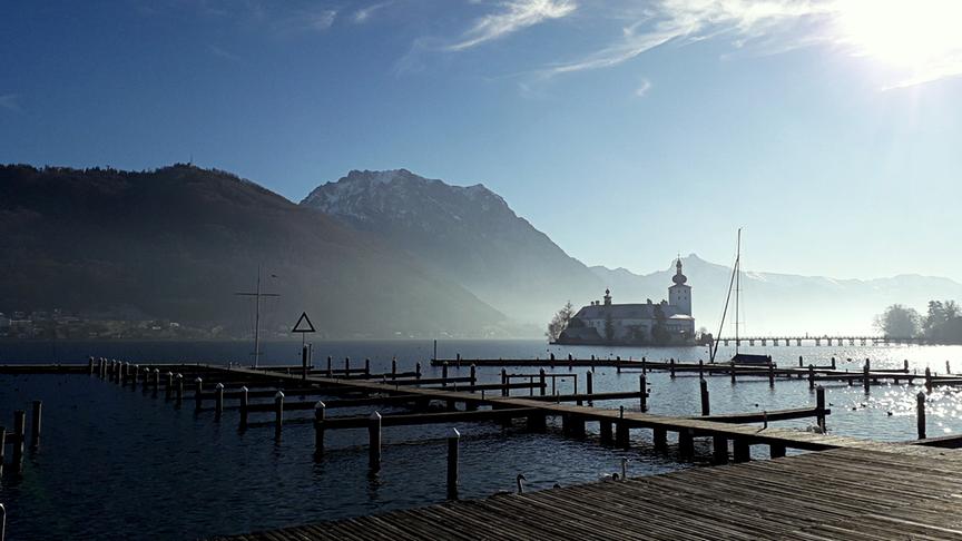 © Christa Katharina Dallinger "Yachtclub hält Winterruhe", obwohl von Winter wenig zu spüren. (Christa Katharina Dallinger)