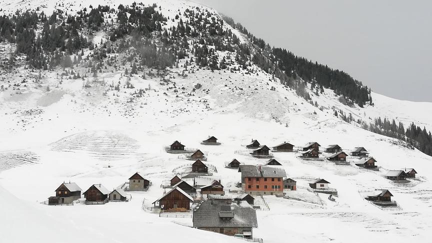 © Daniel Gasser Feistritzer Alm und im Hintergrund der Oisternig. (Daniel Gasser)