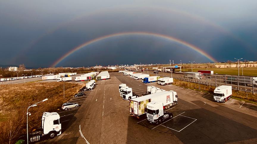 © Fritz Müller Ein Doppelregenbogen Richtung Wien bevor Sabine kam. (Fritz Müller)