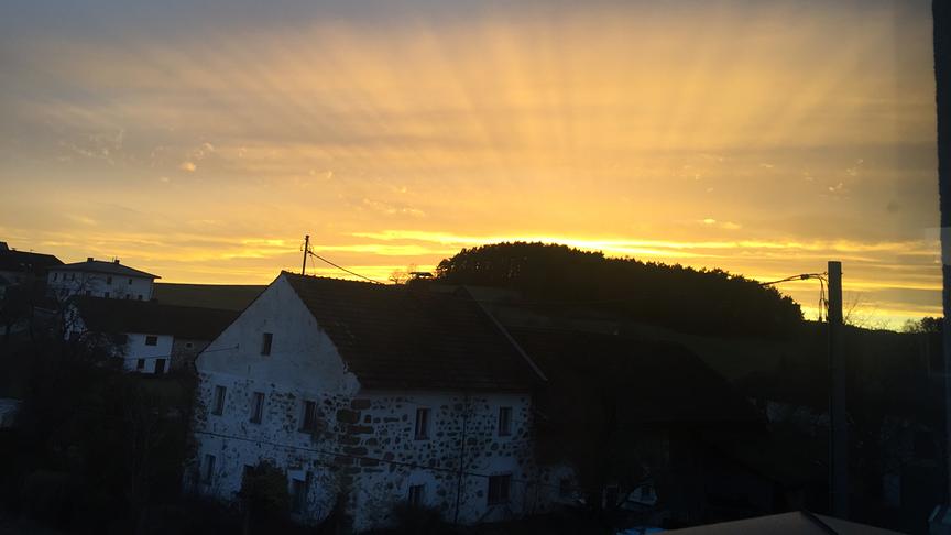© Simone Schrattenecker Wunderschöner Sonnenuntergang. (Simone Schrattenecker)