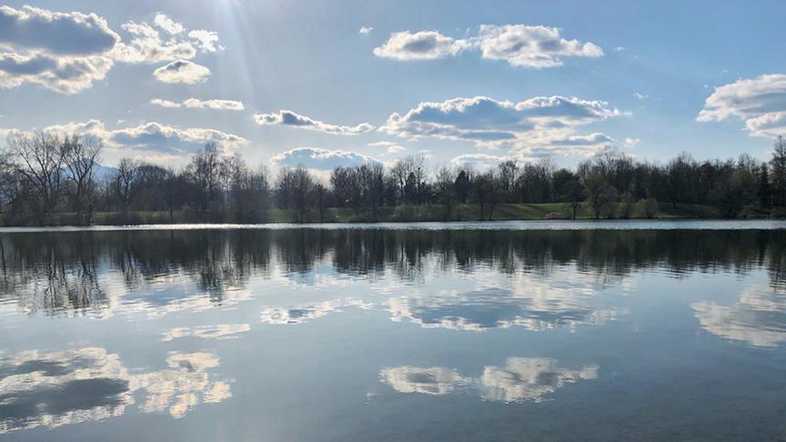© Elisabeth Seitlinger Salzachsee Spiegelung. (Elisabeth Seitlinger)