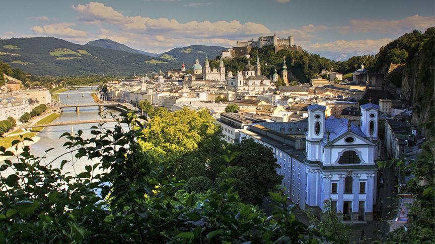© Emma Sommeregger Blick vom Mönchsberg auf die schöne Salzburger Altstadt. (Emma Sommeregger)