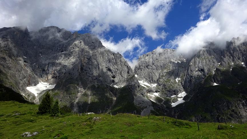 © Franz Fuchsluger Blick von der Schartenalm Richtung Hochkönig. (Franz Fuchsluger)