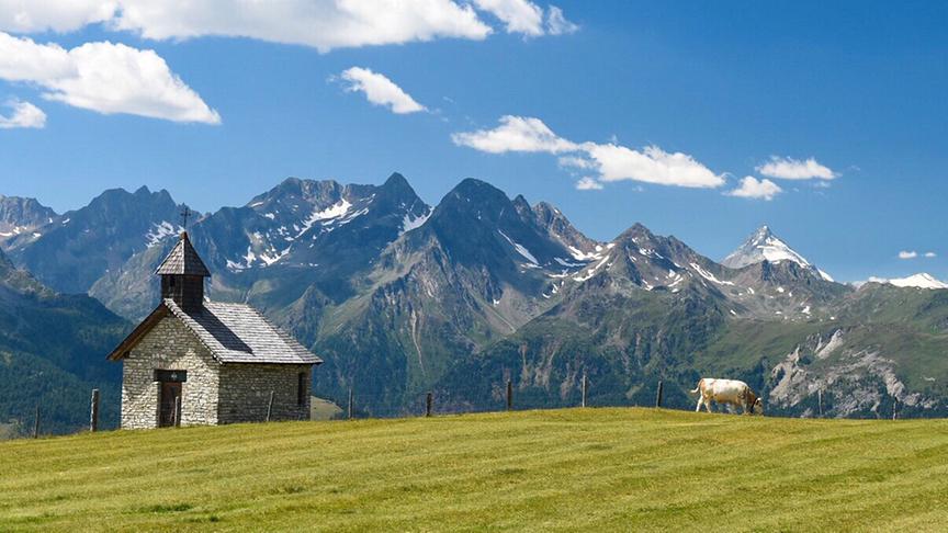 © Siegfried Schlager Toller Blick von der Antoniuskapelle auf 2050 m bis hin zum Glöckner. (Siegfried Schlager)