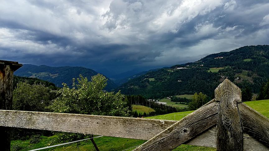 © Peter Haselmann Gewitterwolken aus Richtung Lungau. (Peter Haselmann)