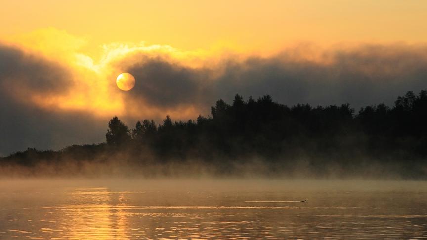© Emma Sommeregger Heute habe ich beim Strandbad Seekirchen diesen wunderbaren Sonnenaufgang genießen dürfen. Selten so etwas schönes gesehen. (Emma Sommeregger)