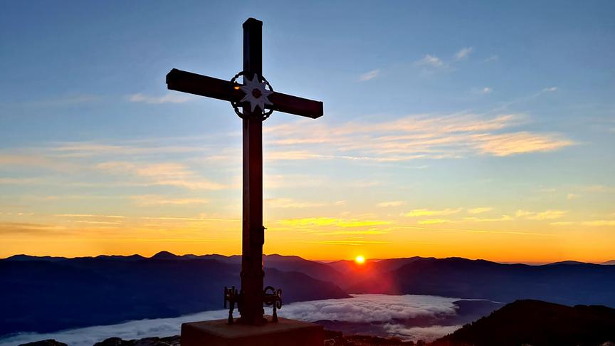 © Anna Kopfmüller Sonnenaufgang am Goldeck. (Anna Kopfmüller)